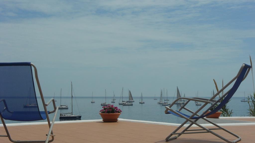 Hotel Punta Barone Santa Marina Salina Luaran gambar
